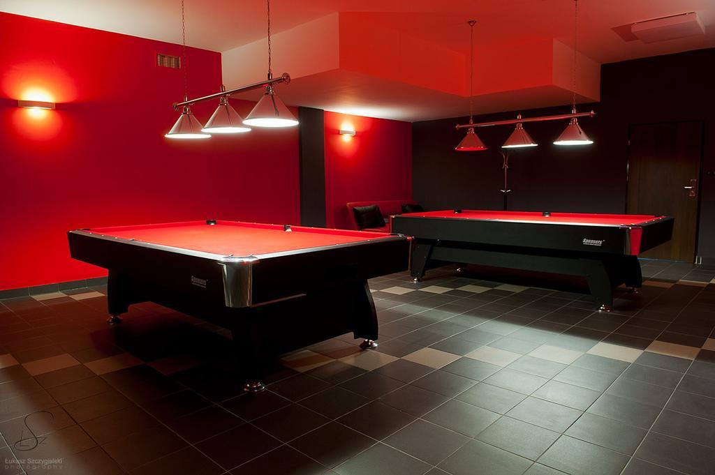 Hotel Grafit Kostomloty Pierwsze المظهر الخارجي الصورة